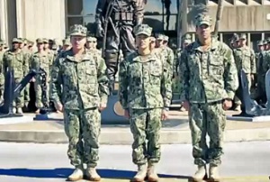 2014 MAR 26 Trung Tá Hải quân Cao Hùng.300
