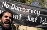 Âu châu... Tới rồi! No Democracy, We Want Just Islam!