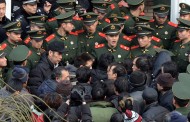 Trung Cộng – Cả Một Đất Nước Đang Nổi Loạn -- China On Strike